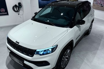 Compass e-Hybrid MY24 SUMMIT MHEV pakiet:safty, zimowy Promo najem!